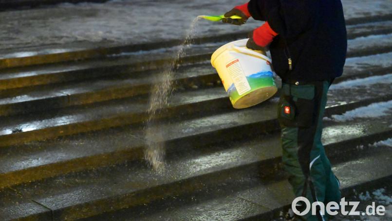 In mehreren Landkreisen fällt erneut der Präsenzunterricht aus. (Symbolbild) Bild: Malin Wunderlich/dpa