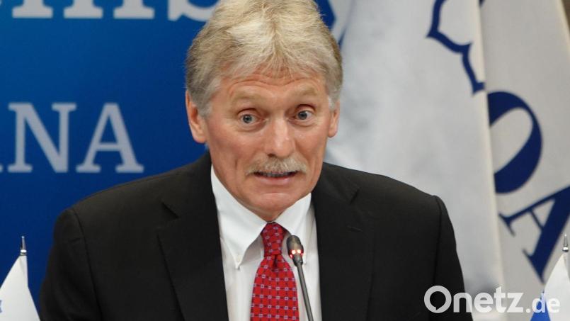 Von einer freundschaftlichen Atmosphäre zwischen Russen und Ukrainern bei Verhandlungen könne keine Rede sein, sagt Kremlsprecher Peskow. (Archivbild) Bild: Ulf Mauder/dpa