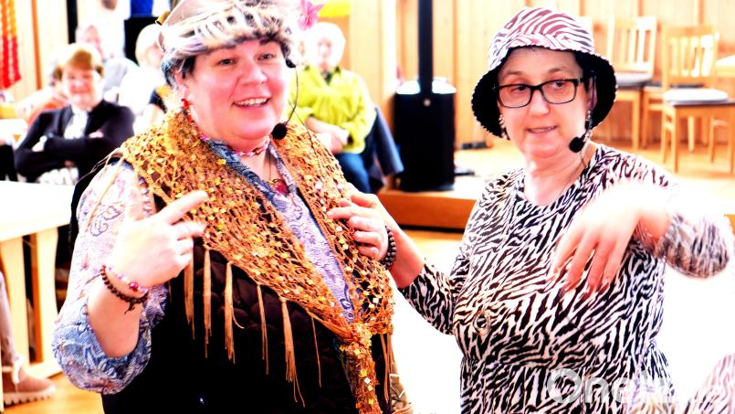 Einfallsreich die humorvollen Wortspielereien im Gewand von Waltraud und Mariechen. Bild: do