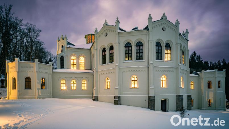 Der Fußweg von Tachov zur Reithalle Světce: Tschechien-Expertin Magdalena Becher empfiehlt den Spaziergang für einen Winterausflug. Bild: Matouš Horáček