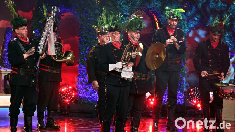 Die „Altneihauser Feuerwehrkapell`n“ war seit 2006 in der Kultsendung dabei. (Archivbild) Bild: Karl-Josef Hildenbrand/dpa