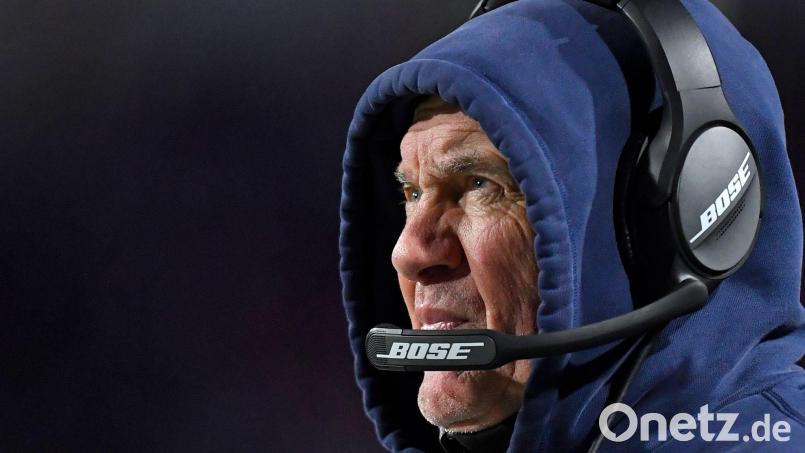 Bill Belichick ist die Aufnahme in die Hall of Fame im ersten Anlauf nicht gelungen. Bild: Adrian Kraus/AP/dpa