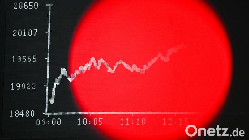 Bafin-Präsident Branson: „Das Potenzial für plötzliche Markt- und Preiskorrekturen ist hoch.“ (Symbolbild) Bild: Arne Dedert/dpa/dpa-tmn