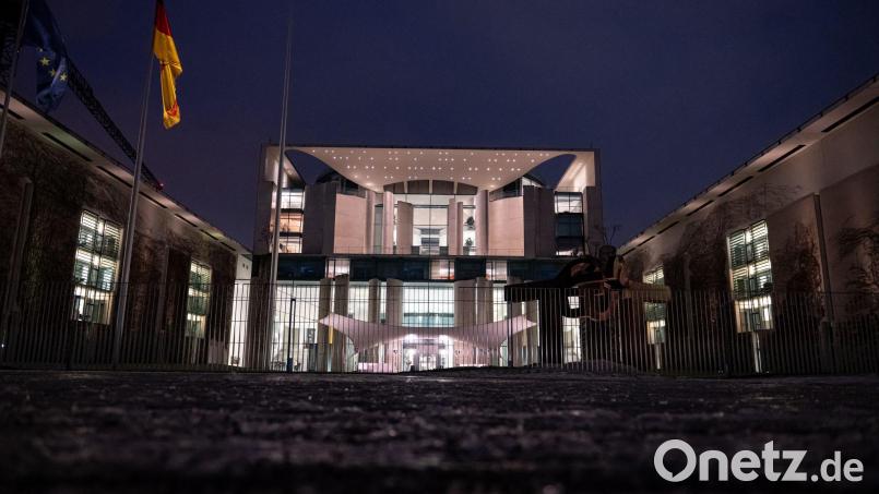 Beim abendlichen Treffen im Kanzleramt ging es auch um den Schutz vor Stromausfällen. Bild: Fabian Sommer/dpa