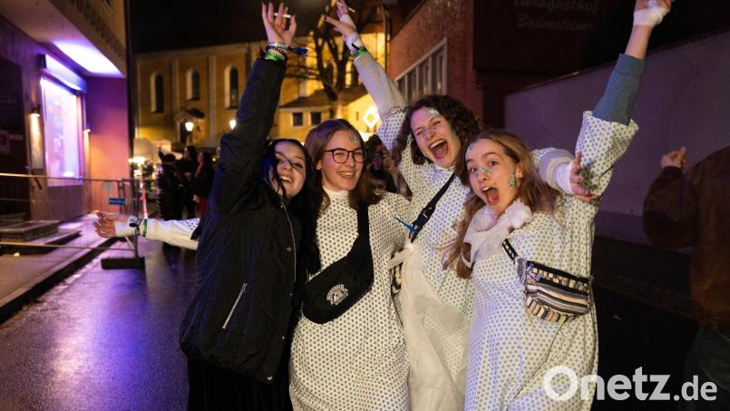 Am "Naschn Pfinsta" wird es wieder voll in Moosbach. Archivbild: Marina Gube