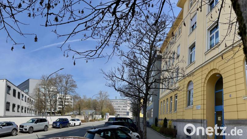 Neuerung am Augustinus-Gymnasium: Schülerinnen und Schüler können hier ab dem nächsten Schuljahr auch Abitur machen, ohne Latein zu lernen. Archivbild: Gabi Schönberger