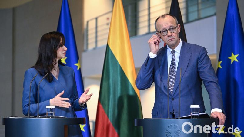 Merz traf die litauische Premierministerin Inga Ruginiene in Berlin. Bild: Britta Pedersen/dpa