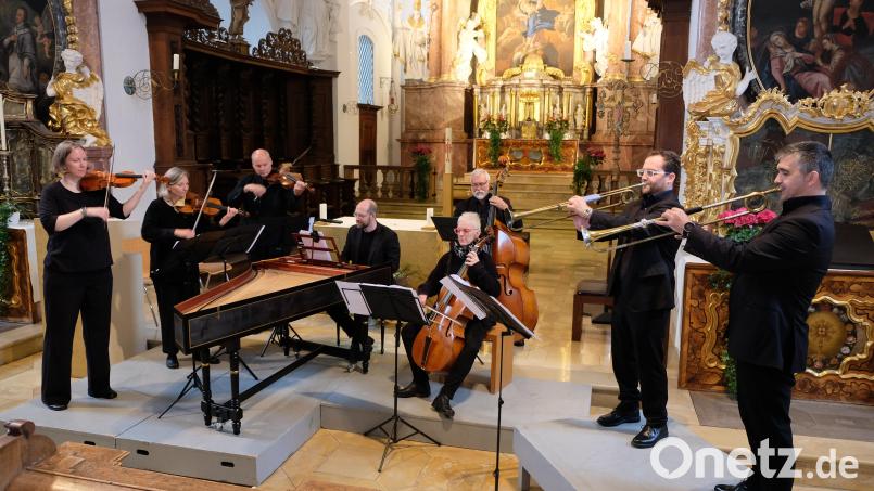 Zum Fest des heiligen Norbert imponierten in der Speinsharter Klosterkirche glanzvoller Trompetenschall und die liebreizenden Klangwolken der Neuen Nürnberger Ratsmusik. Bild: do