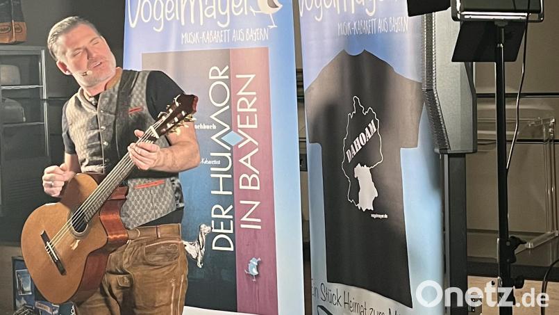 Der Vogelmayer begeisterte an zwei Abenden im Dorfcafé in Gleiritsch die Besucher Bild: Susanne Gschrey