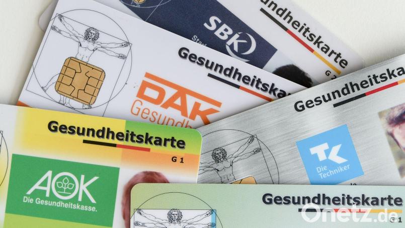 Bayern springt Baden-Württemberg bei einer Bundesratsinitiative bei, mit der die Krankenkassenbeiträge gedrosselt werden sollen. (Symbolbild) Bild: Jens Kalaene/dpa-Zentralbild/dpa