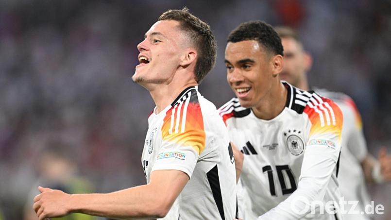 Florian Wirtz (links) und Jamal Musiala sollen die DFB-Elf bei der WM zum Erfolg schießen. (Archivbild) Bild: Sven Hoppe/dpa