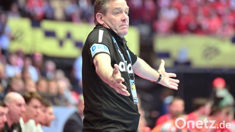 Die EM-Party fällt für Bundestrainer Alfred Gislason und die deutschen Handballer vorerst aus. Bild: Sina Schuldt/dpa
