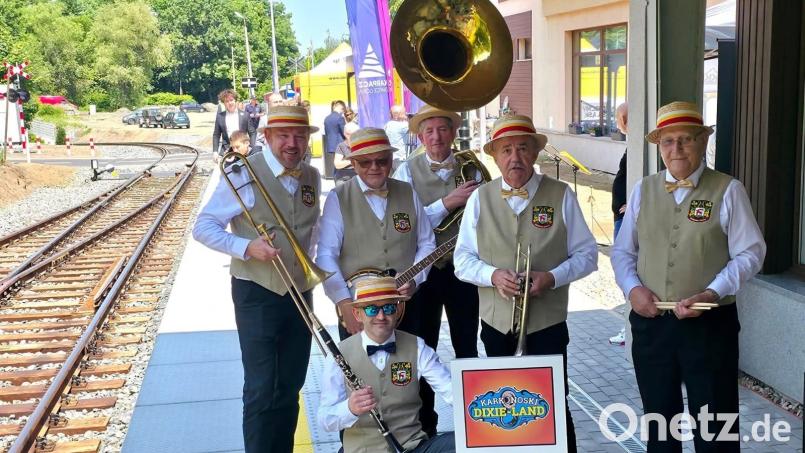 Die "Dixielanders" aus dem Riesengebirge werden beim Marktplatzkonzert von LuhkulTour für Stimmung sorgen. Bild: Artur Nowak/exb