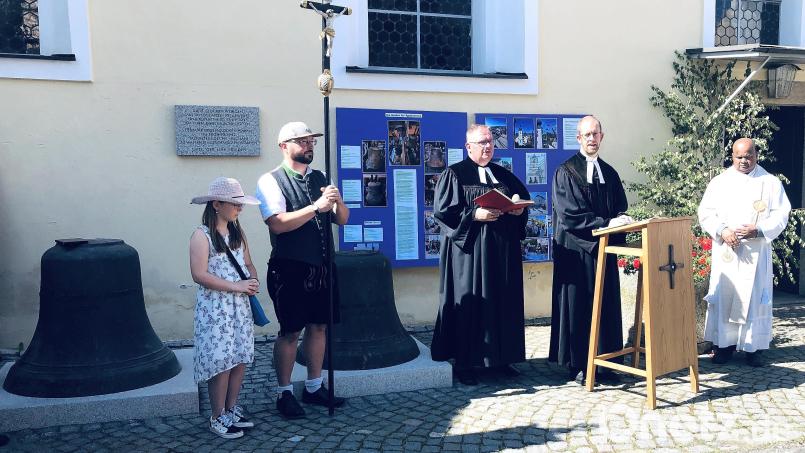 Glockenweihe in Thumsenreuth am ersten Sonntag nach Trinitatis. Bild: wro