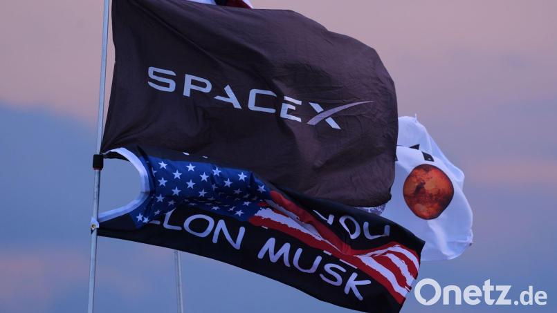 SpaceX und xAI werden beide von Elon Musk kontrolliert. (Archivbild) Bild: Eric Gay/AP/dpa