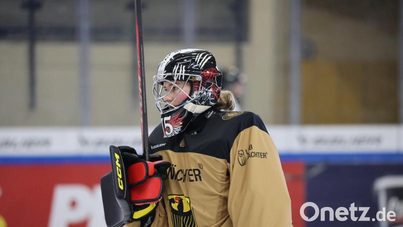 Die Fuchsmühlerin Chiara Schultes ist mit der deutschen Eishockey-Nationalmannschaft der Frauen in Mailand dabei. Bild: deb teams
