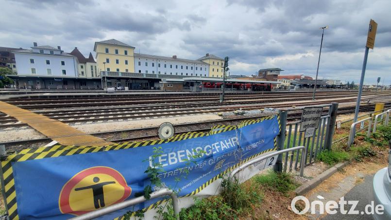 Noch versperrt: Der Durchstich zum Stadtteil Lerchenfeld könnte Weiden entscheidend verändern. Bild: Marco Meier