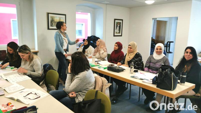 Der kostenfreie Deutschkurs findet an drei Vormittagen statt; Träger ist der Verein Integration SAD. Bild: Portner