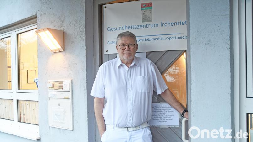 Am 23. Dezember geht die Tür zur Praxis von Dr. Markus Hummel in Irchenrieth nach 34 Jahren endgültig zu. Der Arzt führt danach lediglich noch die betriebs- und privatärztliche Praxis fort. Bild: Gabi Schönberger