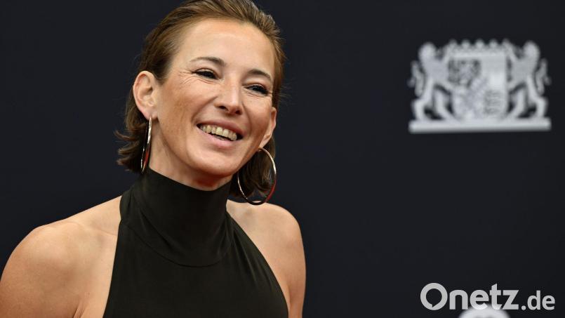 Die Moderatorin Jeannine Michaelsen sieht bedenkliche Nebenwirkungen von Social Media. (Archivbild) Bild: Felix Hörhager/dpa