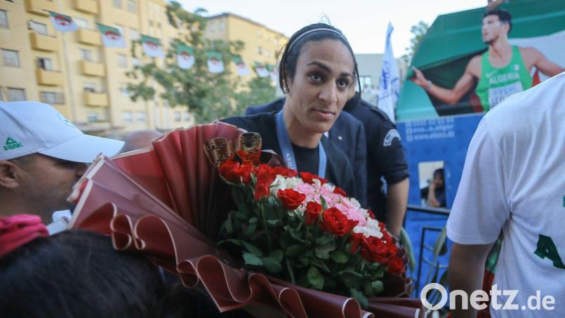 Boxerin Khelif will bei Olympia 2028 in Los Angeles antreten (Archivbild). Bild: Anis Belghoul/AP/dpa