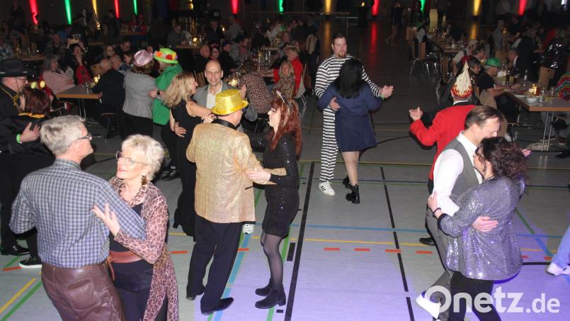 Die eigene Faschingsveranstaltung war ein Erfolg für die die Stadt Kemnath. Die Premiere soll laut Bürgermeister Roman Schäffler keine "Eintagsfliege" bleiben. Für eine Neuauflage bereits im nächsten Jahr stehen die Vorzeichen aber momentan eher schlecht. Archivbild: Konrad Rosner