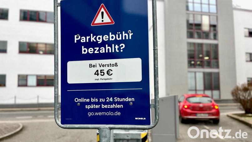 Seit Ende 2025 gibt es am City-Center Weiden ein neues Parksystem. Bild: Gabi Schönberger