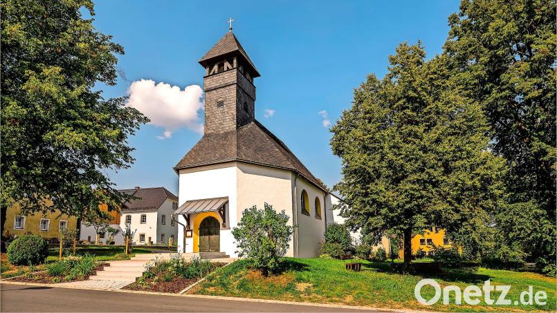 Die Kirche Sankt Michael liegt in der Dorfmitte von Lengenfeld und ist mit Abschluss der Dorferneuerung im Oberen Bereich auch barrierefrei zu erreichen. Bild: Xaver Klaussner