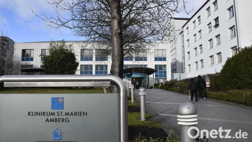 Das Klinikum St. Marien schreibt seit Jahren finanzielle Verluste. Die mögliche Zusammenarbeit mit dem Krankenhaus St. Anna war Thema der Podiumsdiskussion zur Amberger OB-Wahl. Archivbild: Petra Hartl