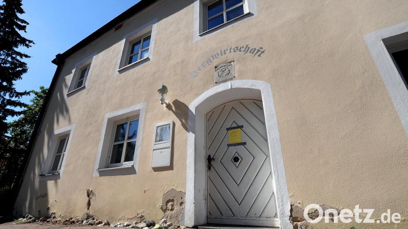 Die Bergwirtschaft am Mariahilfberg ist geschlossen. Die OB-Kandidaten sind sich einig: Eine Sanierung wäre schön. Archivbild: Stephan Huber
