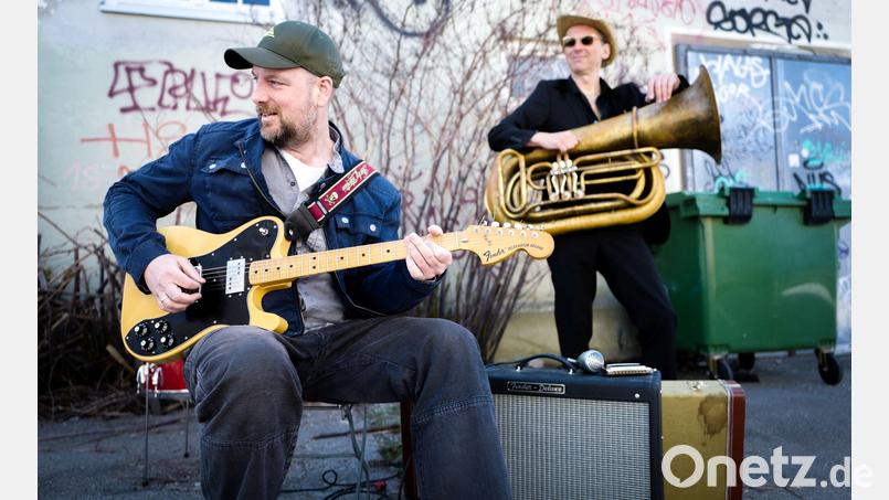 Stephan Zinner (vorne) und Peter Pichler haben den Blues. Bild: Alessandra Schellnegger/exb