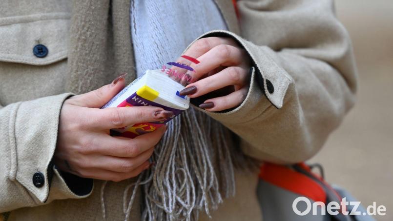 Das Robert Koch-Institut geht von 7,4 Millionen akuten Atemwegserkrankungen in Deutschland aus (Symbolbild). Bild: Elisa Schu/dpa