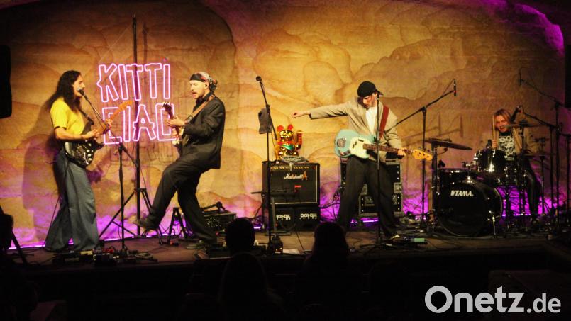 Die Berliner Band "Kitti Ciao" gastierte am Samstag im Schwandorfer Felsenkeller. Bild: Hirsch