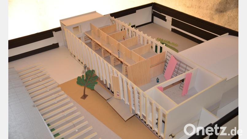 So sieht das Siegermodell des Architektenwettbewerbs für die Umgestaltung der Festhalle aus. Über die Realisierung muss der Gemeinderat entscheiden. Bild: ak