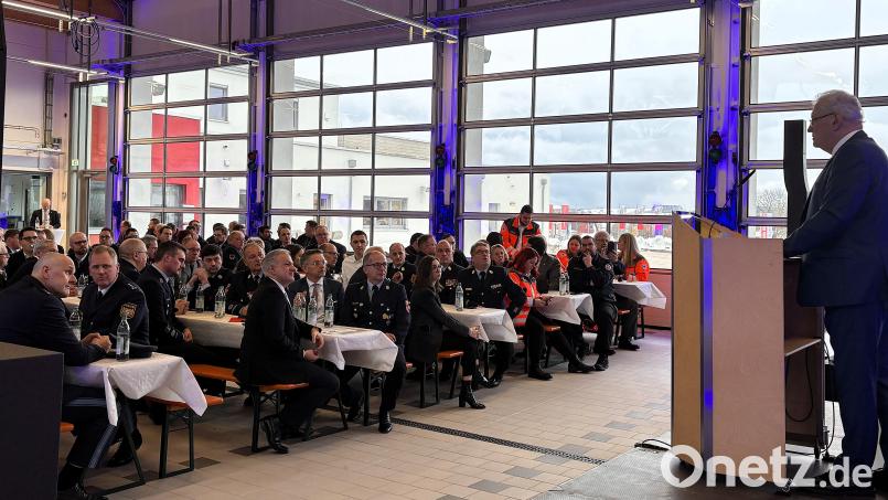 Innenminister Joachim Herrmann dankte den Blaulicht-Organisationen für ihren Deinst Bild: stg