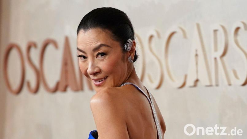 Michelle Yeoh wird in Hollywood mit einem Stern gefeiert. (Archivbild) Bild: Jordan Strauss/Invision/dpa
