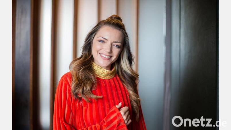 Menden spielt seit 2004 in der RTL-Soap „Gute Zeiten, schlechte Zeiten“ mit. Jetzt ist sie Mama geworden. (Archivbild) Bild: Christoph Soeder/dpa