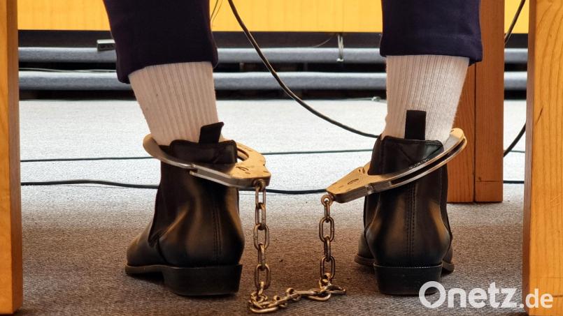 Die Große Strafkammer am Landgericht verurteilte einen 28-jährigen Weidener zu fünf Jahren und drei Monaten Haft. Der Mann hatte im Februar eine 19-Jährige in seiner Wohnung vergewaltigt, die er wenige Tage zuvor online kennengelernt hatte. Symbolbild: scm