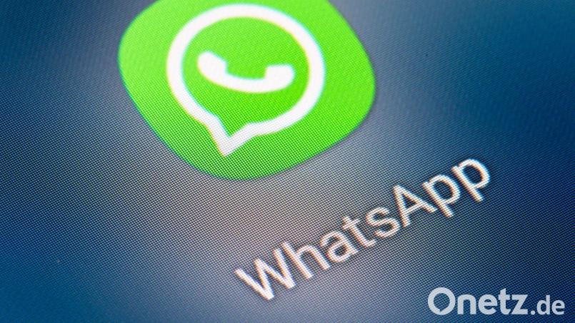 WhatsApp und andere internationale Apps sind in Russland schon länger eingeschränkt. (Archivbild) Bild: Fabian Sommer/dpa