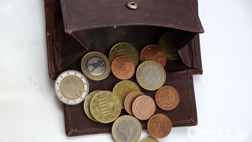 Der Rechnungsprüfungsausschuss achtet auf den Geldbeutel der Gemeinde Immenreuth. Er fordert zur Sparsamkeit auf, um die steigende Pro-Kopf-Verschuldung in den Griff zu bekommen. Symbolbild: bkr