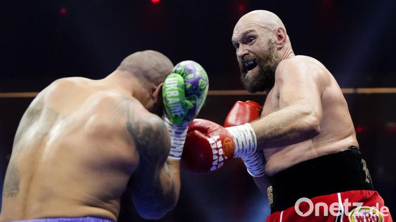 Tyson Fury (r) stiegt in Lonon wieder in den Ring. (Archivbild) Bild: Nick Potts/PA Wire/dpa