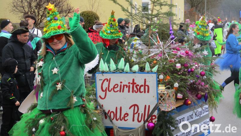 Der Frauenstammtisch gab das Motto vor: "Gleiritsch volle Pulle". Bild: bnr