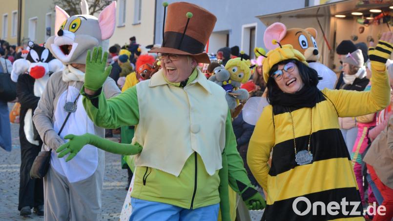 Strahlende Gesichter überall: Auch bei Biene Maja und Flip. Bild: jr