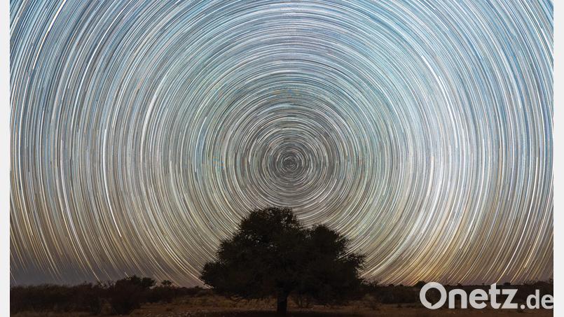 Auch Startrails hat Martin Sponsel in Namibia fotografiert: Sieht spektakulär aus, ist aber auch etwas, was sogar Astrofoto-Einsteiger ohne spezielle Ausstattung hinbekommen können. Bild: Martin Sponsel