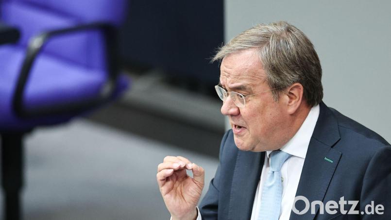 Laschet dämpft die Erwartungen an die Gespräche mit Frankreich über einen europäischen Atomschirm. (Archivfoto) Bild: Hannes P. Albert/dpa