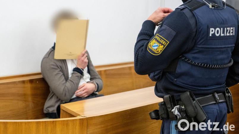 Der 21-Jährige räumte vor Gericht ein, dass er vor der Polizei floh und dabei einen tödlichen Unfall verursachte. Bild: Stefan Puchner/dpa