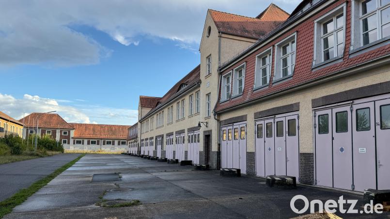 Die Leopoldkaserne in Amberg bietet vielfältige Entwicklungsmöglichkeiten. Das interessiert jetzt auch einen Projektentwickler aus Baden-Württemberg. Bild: Petra Hartl