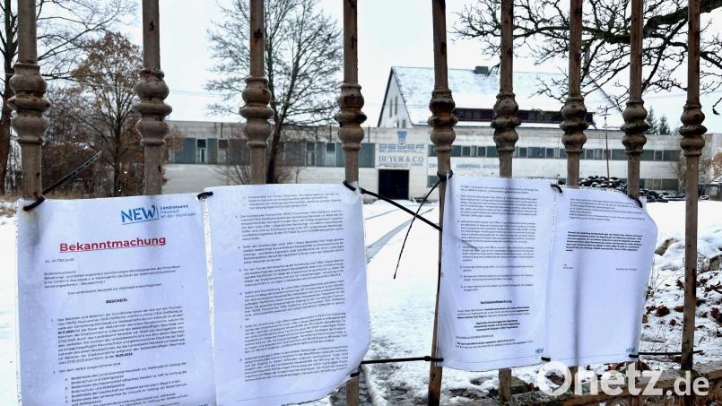 Der Landkreis Neustadt/WN treibt die Sanierung der Bleikristallbrachen voran und hat entsprechende Gelder im Entwurf des Haushalts vorgeschlagen. Bild: Gabi Schönberger