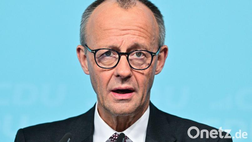 Merz befürwortet Social-Media-Verbot für Kinder. (Archivbild) Bild: Sebastian Christoph Gollnow/dpa