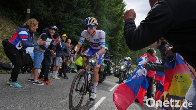 Florian Lipowitz belegte beim ersten Härtetest in den Bergen den elften Platz. (Archivbild) Bild: Thibault Camus/AP/dpa